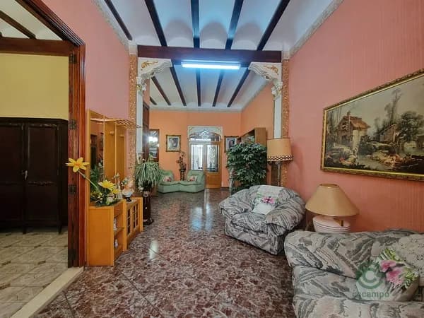 Casa de 0,02 ha en venta en Valencia