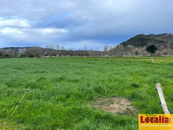 Terreno industrial de 0,379 ha en venta en Puente viesgo, Cantabria