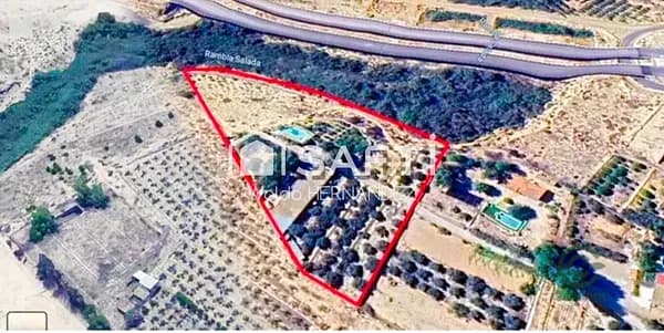 Finca rústica de 1,3 ha en venta en Murcia, Murcia