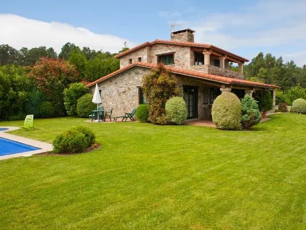 ¿Cuánto cuesta hacerse una casa teniendo el terreno?
