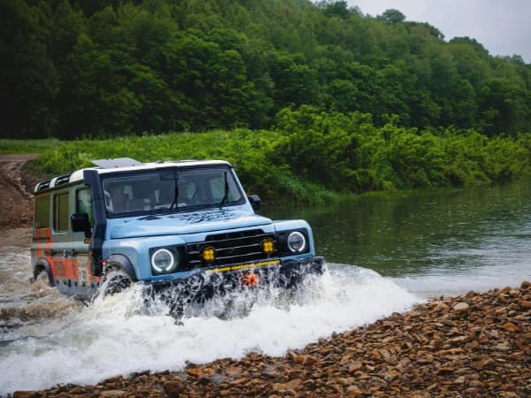 Ineos Grenadier 2026: ¿para quién es (y para quién no) este 4X4 “industrial”?