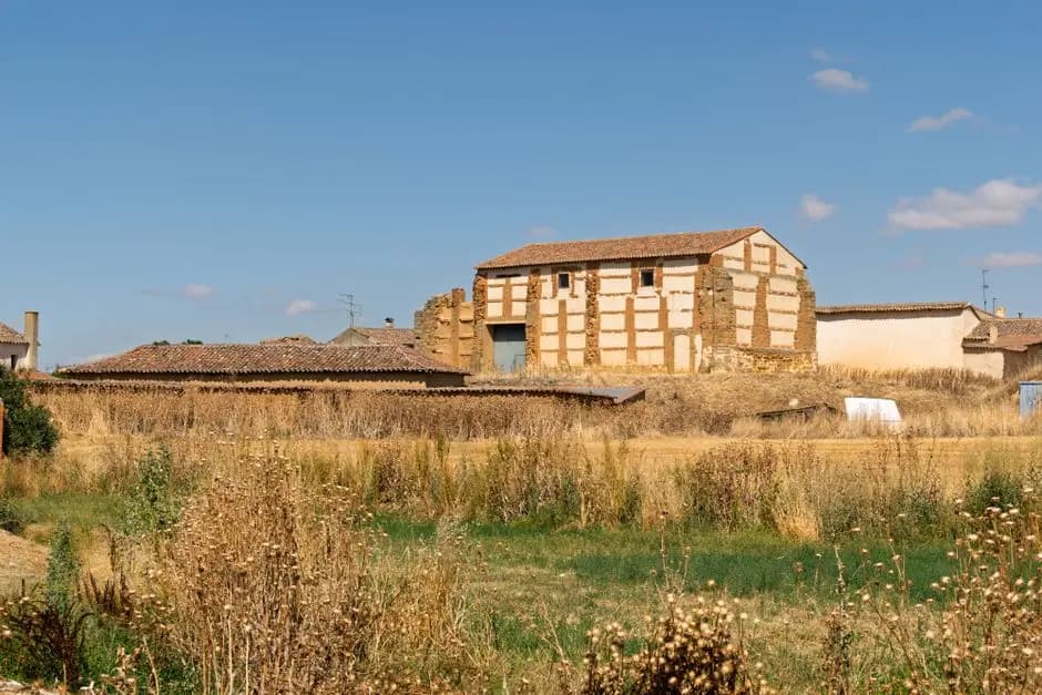 Qué es un cortijo: origen, partes y diferencia con una finca o hacienda