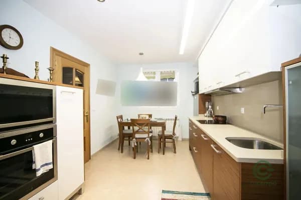 Casa de 0,0214 ha en venta en Aramaio, Alava