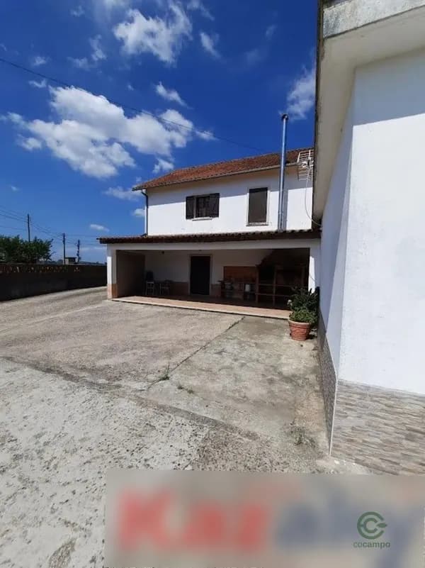 Agricultural property of 0,64 ha for sale in Santarém