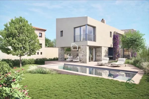 Casa de 0,0274 ha en venta en Girona