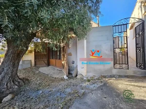 Finca de recreo de 0,0228 ha en venta en Arboleas, Almeria