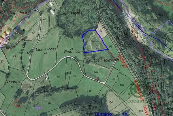 Finca agrícola de 1 ha en venta en Cantabria