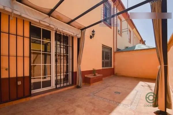 Casa de 0,0127 ha en venta en Alhendín, Granada