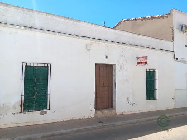 Casa de 0,039 ha en venta en Villafranca de los barros, Badajoz