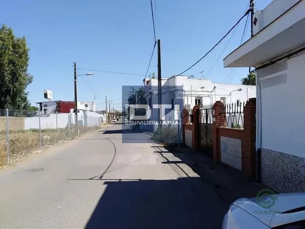 Terreno urbano de 0,0117 ha en venta en Sevilla, Sevilla