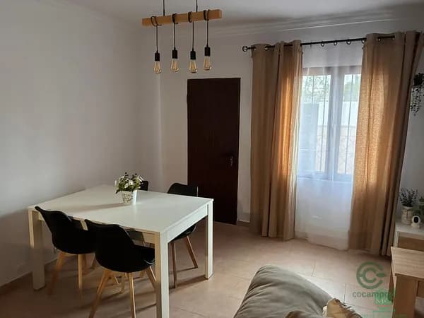 Casa de 0,0122 ha en venta en Guadacorte, Cádiz