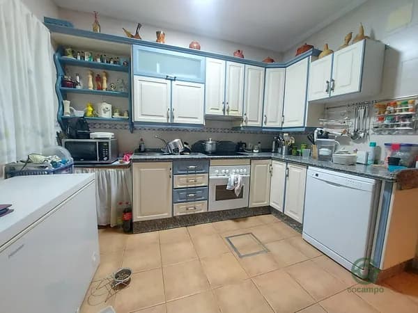 Casa de 0,0215 ha en venta en Sevilla