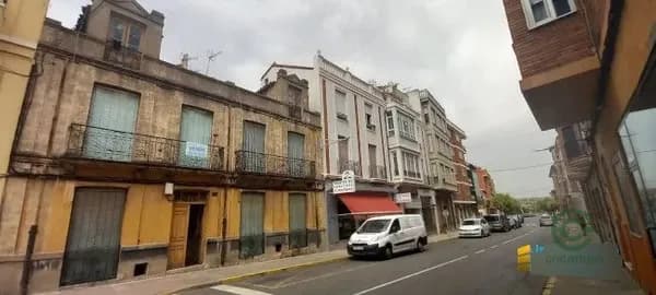 Casa de 0,0288 ha en venta en Astorga, Leon