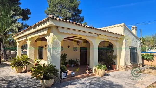 Finca rústica de 0,3654 ha en venta en Ontinyent, Valencia