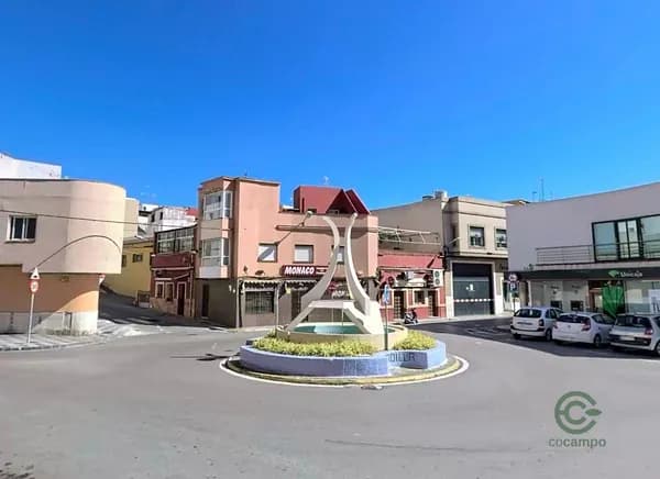 Casa de 0,005 ha en venta en Algeciras, Cadiz