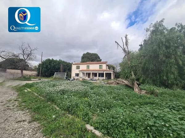 Terreno urbano de 1,44 ha en venta en Alicante, Alicante
