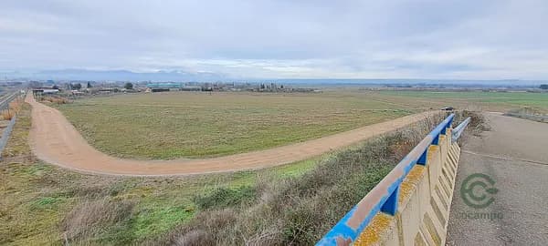 Finca agrícola de 0,5822 ha en venta en Huesca, Huesca