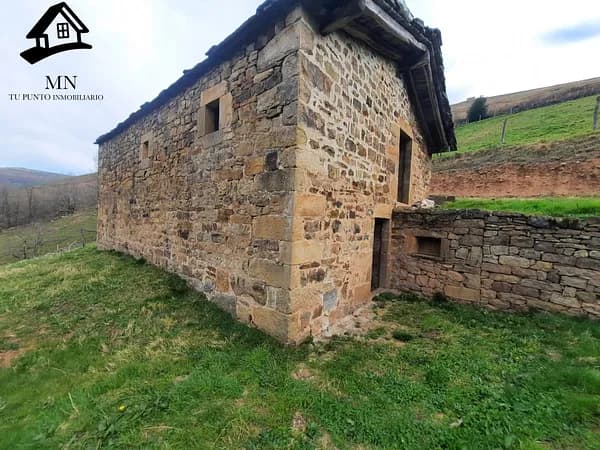 Finca rústica de 1,1 ha en venta en Vega de pas, Cantabria