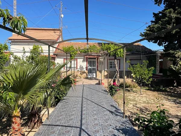 Casa de 0,5 ha en venta en Lorca, Murcia