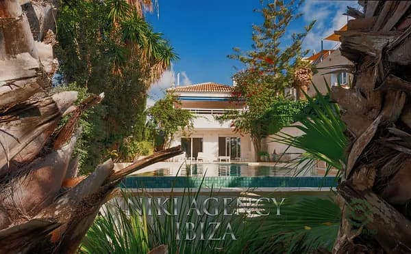 Casa de 0,04 ha en venta en Baleares