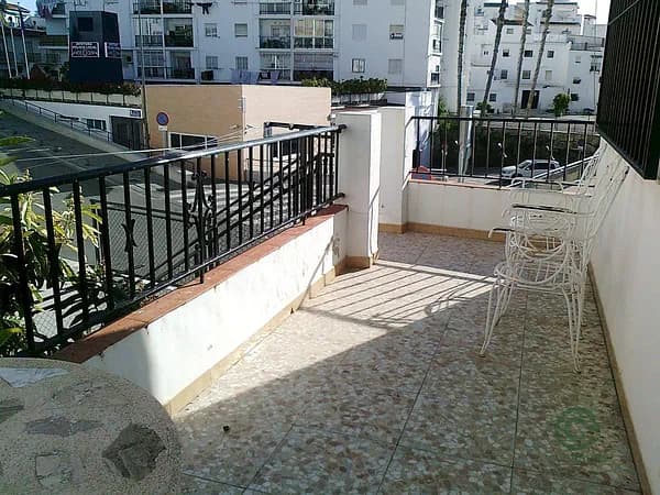 Casa de 0,0328 ha en venta en Torrox, Malaga