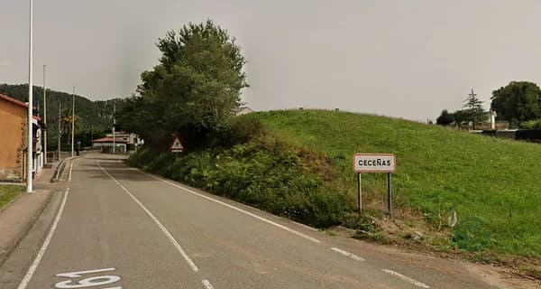 Casa de 0,0228 ha en venta en Medio cudeyo, Cantabria