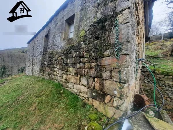 Finca rústica de 1,024 ha en venta en San pedro del romeral, Cantabria
