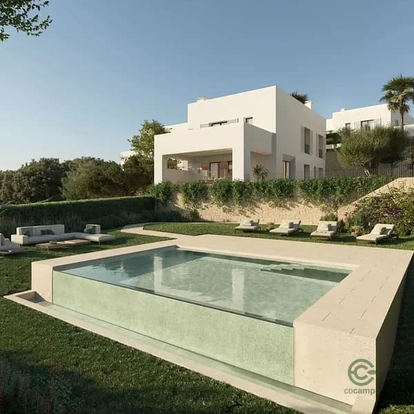 Casa de 0,0312 ha en venta en Sotogrande, Cadiz
