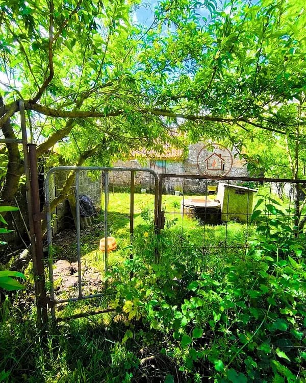 Casa de 0,05 ha en venta en La coruña