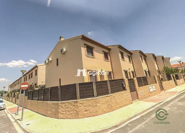 Casa de 0,0235 ha en venta en Miguelturra, Ciudad real