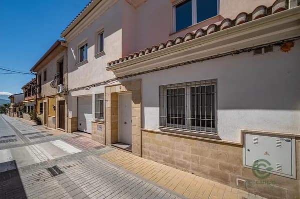 Finca rústica de 0,021 ha en venta en Peligros, Granada