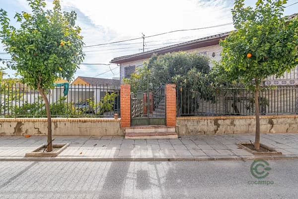 Casa de 0,0781 ha en venta en Vegas del genil, Granada