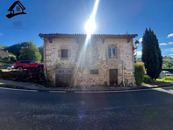 Finca rústica de 0,0469 ha en venta en Villacarriedo, Cantabria