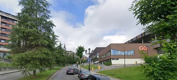 Spot image
