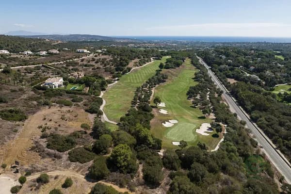 Terreno urbano de 0,269 ha en venta en Sotogrande, Cádiz