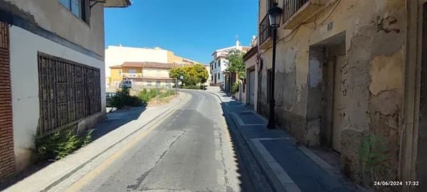 Casa de 0,2045 ha en venta en Ogíjares, Granada