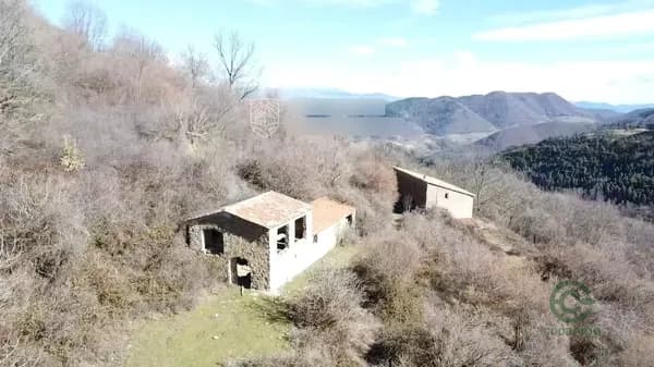 Finca rústica de 32 ha en venta en Vallfogona de ripolles, Girona