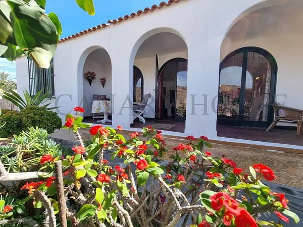 Casa de 0,0677 ha en venta en Mogán, Las palmas