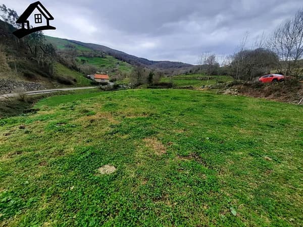 Finca rústica de 0,1599 ha en venta en Villafufre, Cantabria