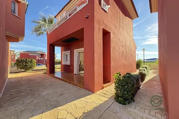 Casa de 0,01 ha en venta en Murcia