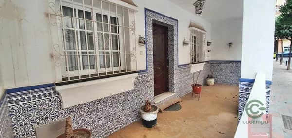 Spot image