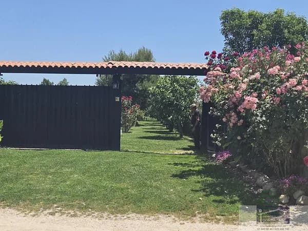 Finca rústica de 0,7 ha en venta en Fuente el saz de jarama, Madrid