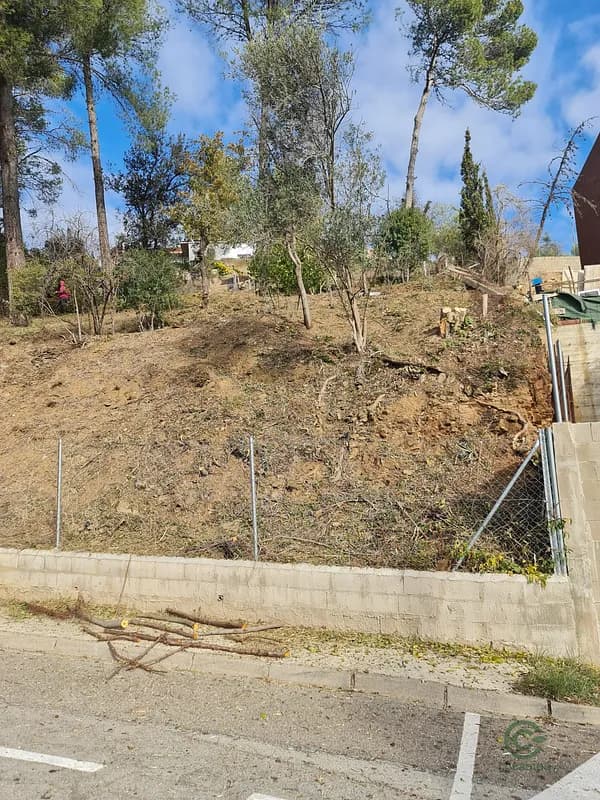 Terreno urbano de 0,552 ha en venta en Barcelona