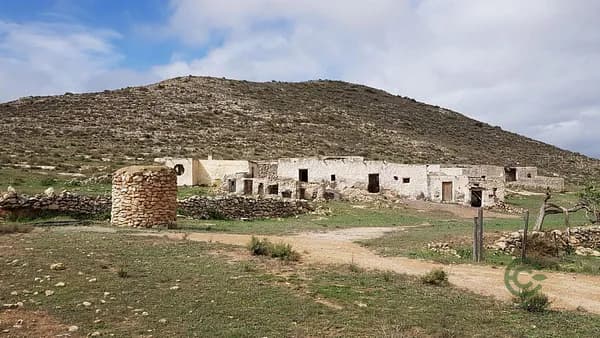 Finca agrícola de 7 ha en venta en Las negras, Almeria