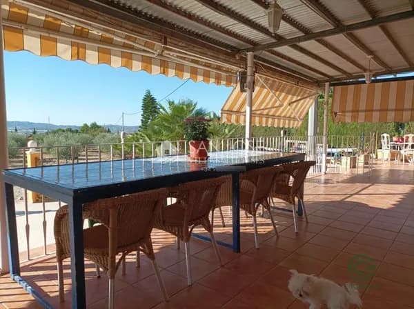 Casa de 0,5108 ha en venta en Monforte del cid, Alicante