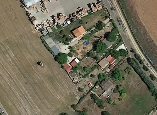 Finca rústica de 0,1059 ha en venta en Villamuriel de cerrato, Palencia