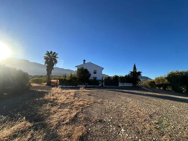 Finca rústica de 4,45 ha en venta en Loja, Granada