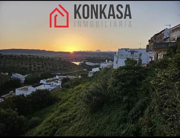 Casa de 0,0076 ha en venta en Arcos de la frontera, Cádiz
