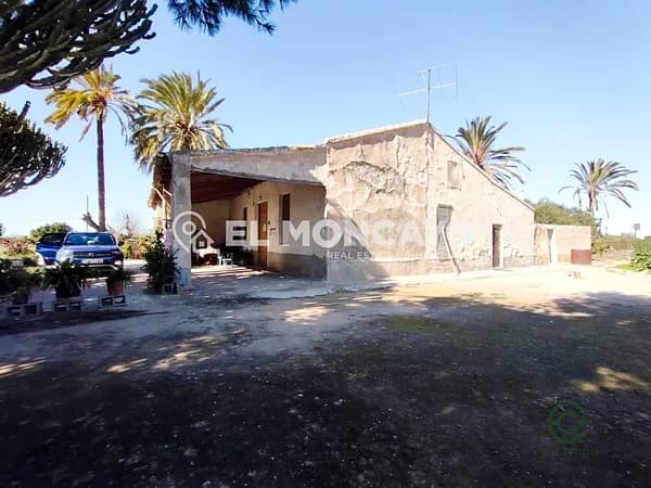 Finca agrícola de 1,6732 ha en venta en Las bayas, Alicante