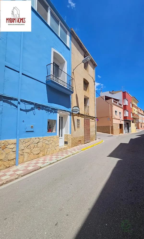 Casa de 0,0095 ha en venta en Cabanes, Castellon
